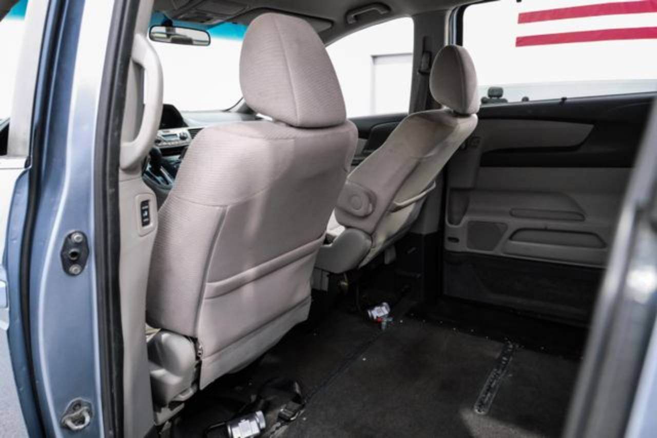 2011 Honda Odyssey EX - Photo 35