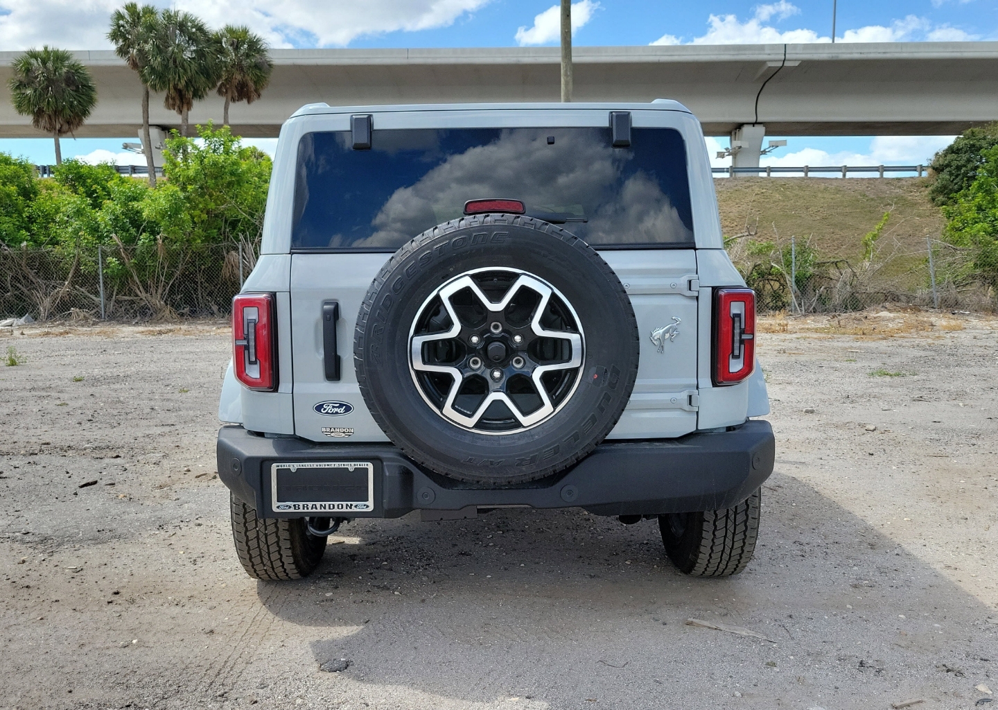 2026 Ford Bronco 4-Door Outer Banks - Photo 9