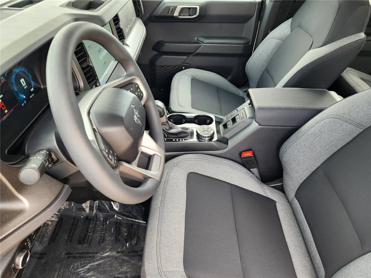 2025 Ford Bronco 4-Door Base - Photo 9