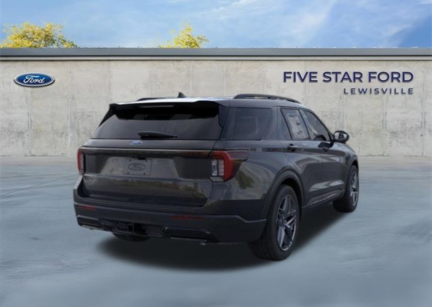 2026 Ford Explorer ST-Line - Photo 8
