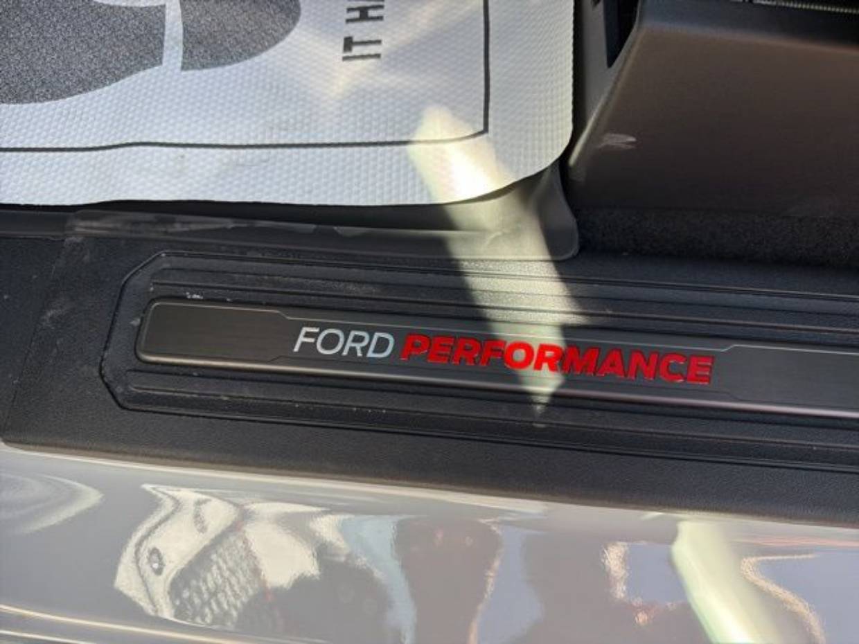 2026 Ford Bronco 4-Door Raptor - Photo 9