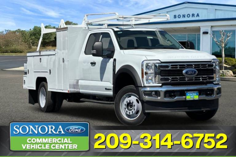 2026 Ford Super Duty F-550 DRW XL