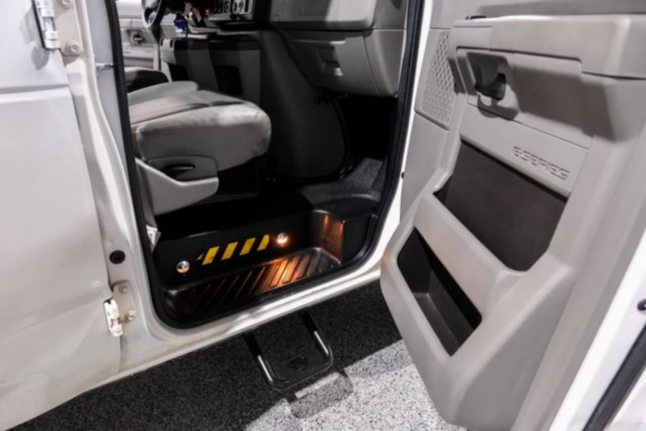 2012 Ford E-Series Econoline Van Commercial - Photo 29