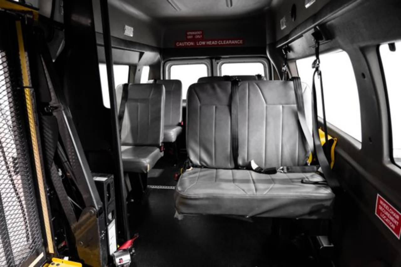 2012 Ford E-Series Econoline Van Commercial - Photo 30