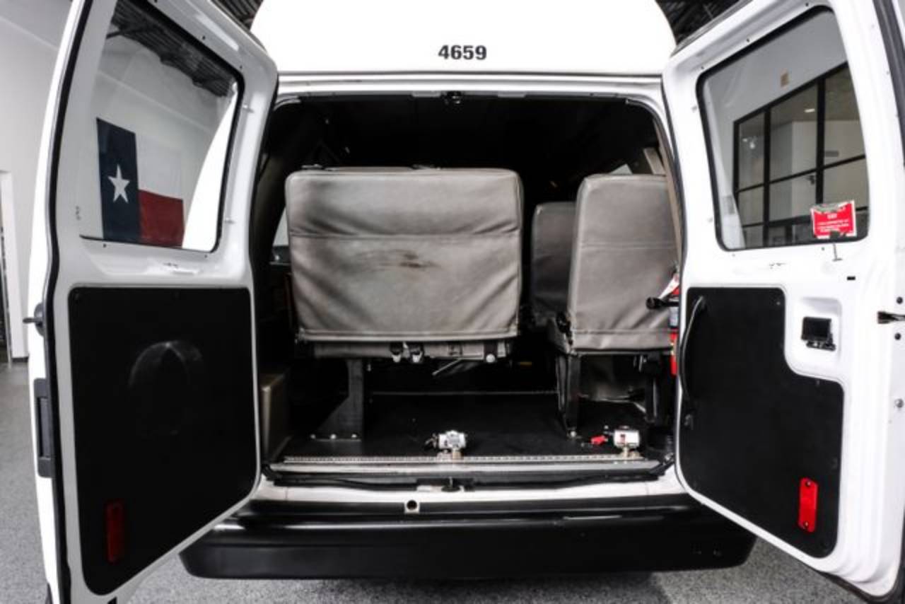 2012 Ford E-Series Econoline Van Commercial - Photo 44