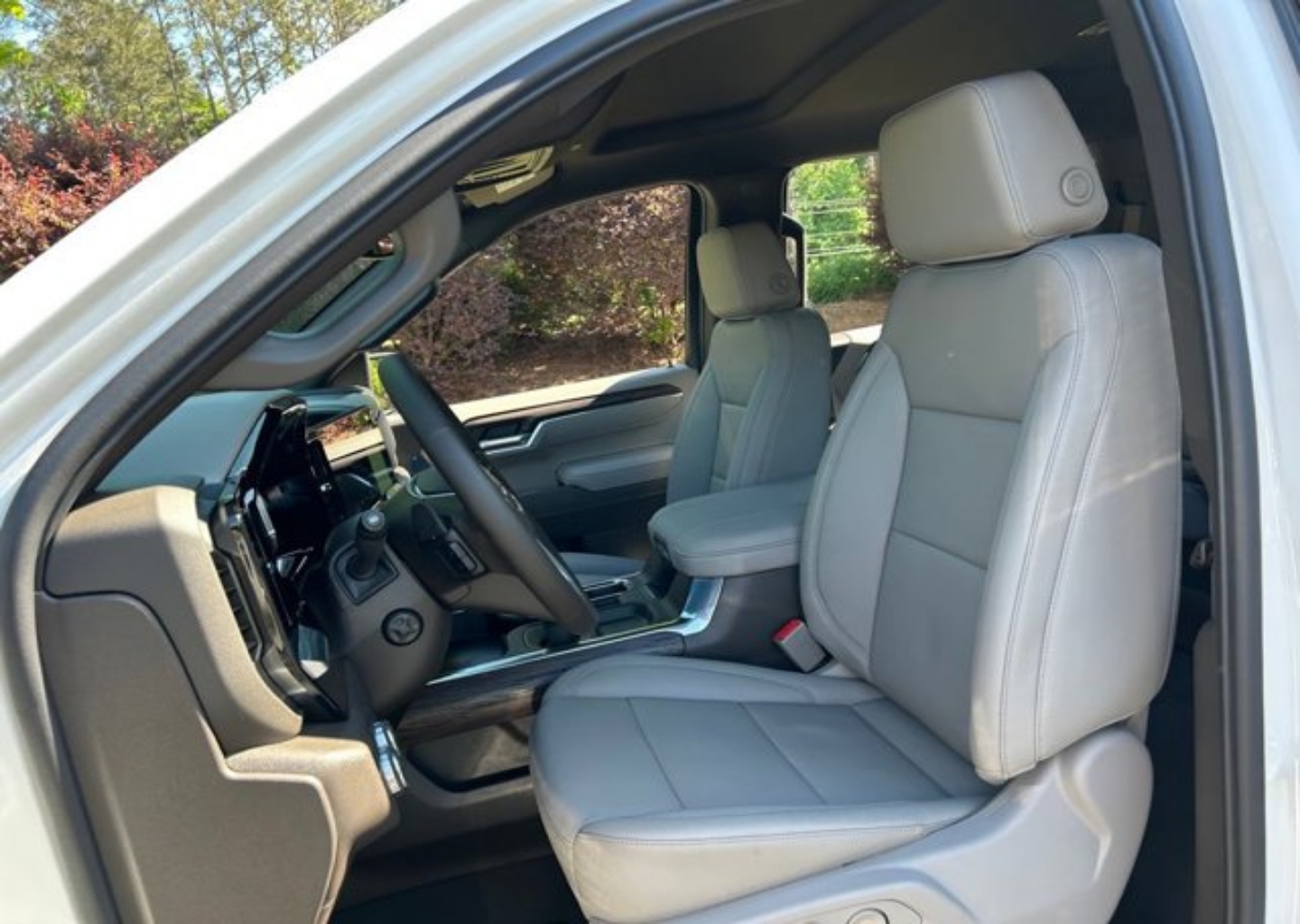 2026 GMC Sierra 1500 SLT - Photo 42