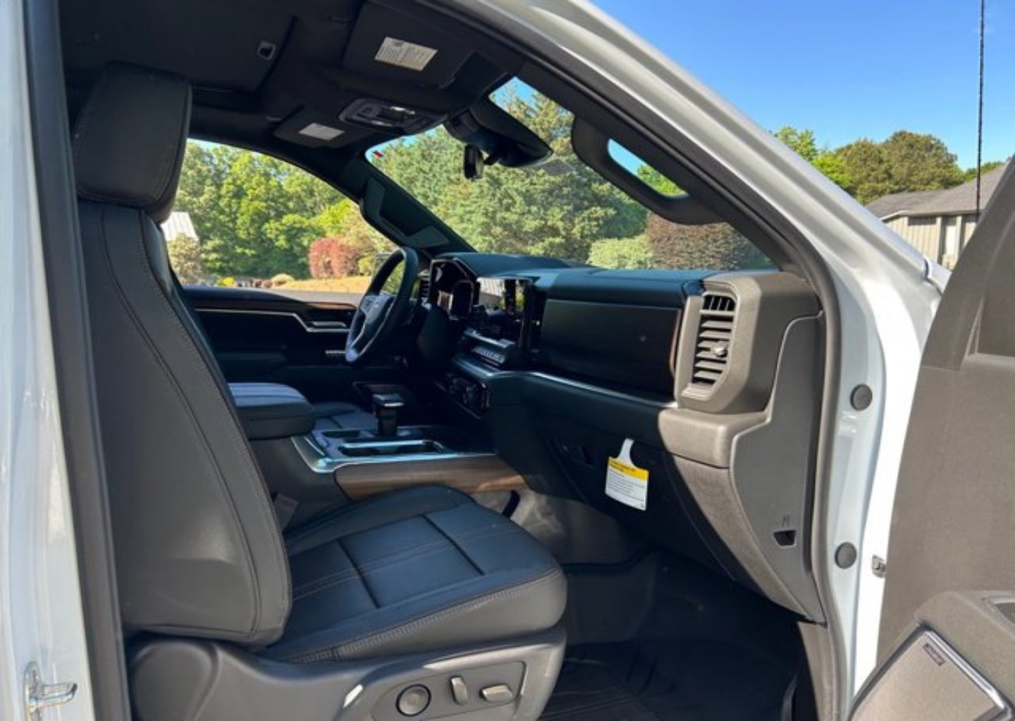 2026 Chevrolet Silverado 1500 High Country - Photo 47