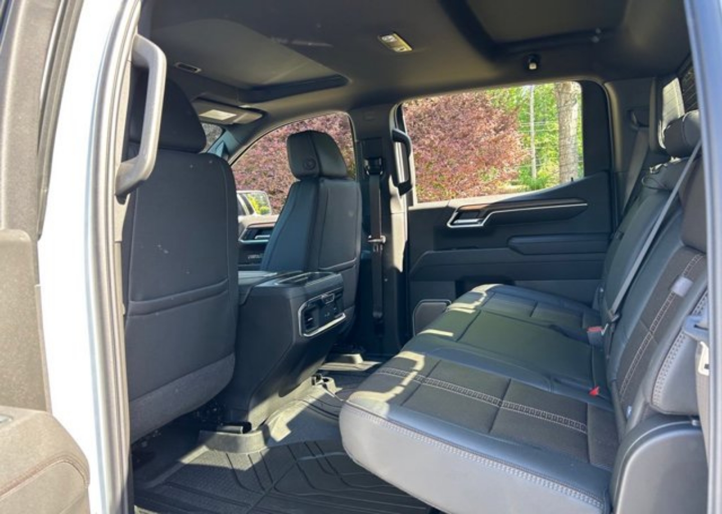 2026 Chevrolet Silverado 1500 High Country - Photo 49