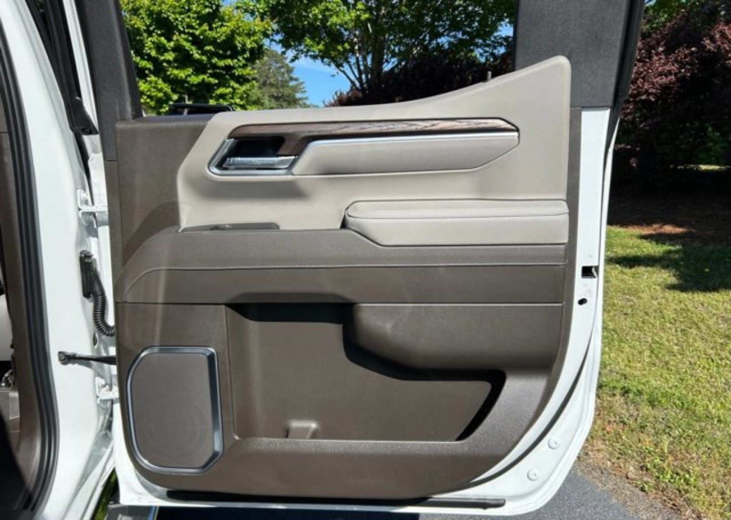 2026 GMC Sierra 1500 SLT - Photo 59