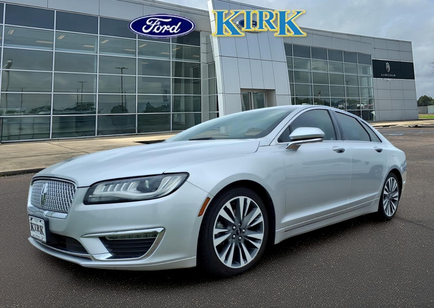 2017 Lincoln MKZ Select FWD's photo