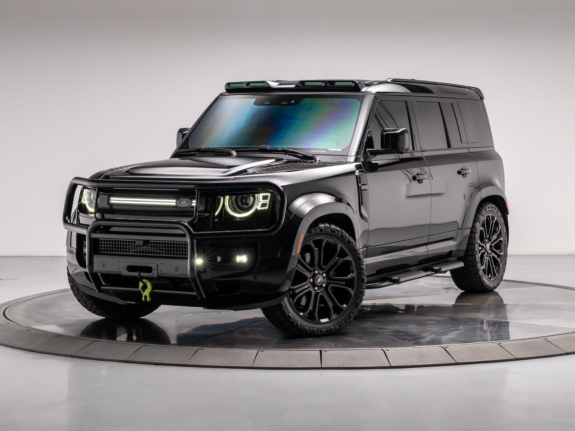 New 2025 Land Rover Defender 110 P500 X-Dynamic SE