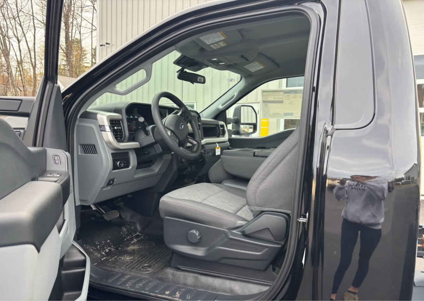 2026 Ford F-350 Super Duty Chassis Cab XL - Photo 21