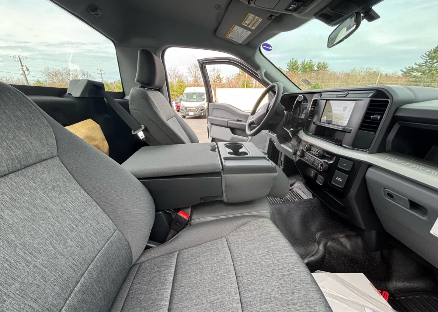 2026 Ford F-350 Super Duty Chassis Cab XL - Photo 26