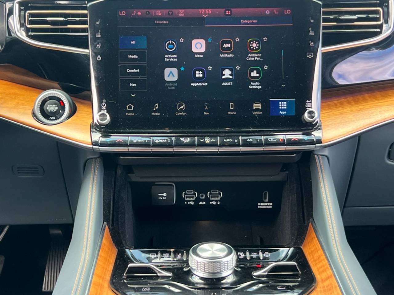 2022 Jeep Grand Wagoneer Series III - Photo 23