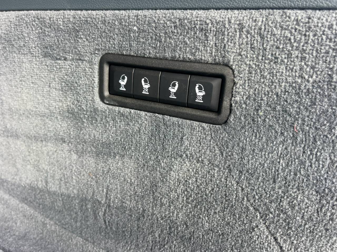 2022 Jeep Grand Wagoneer Series III - Photo 29