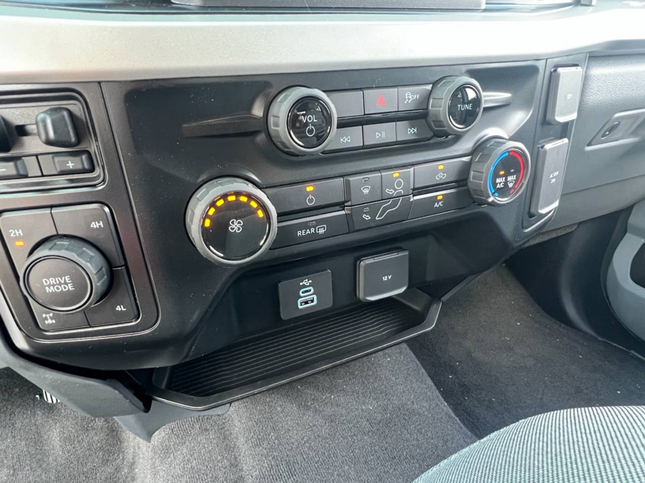 2026 Ford F-250 Super Duty XL - Photo 21