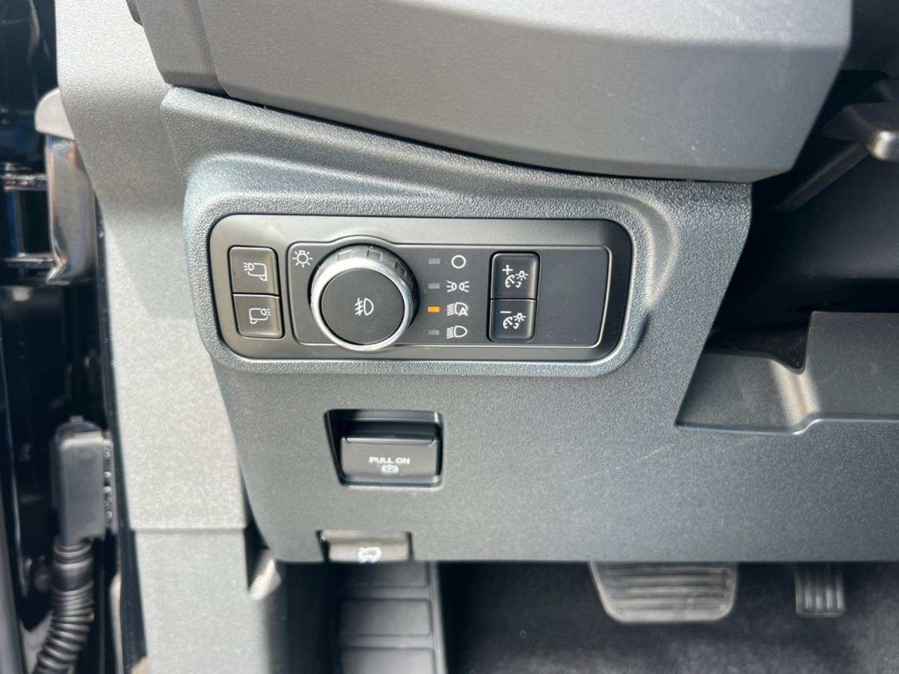 2025 Ford Bronco 4-Door Outer Banks - Photo 13