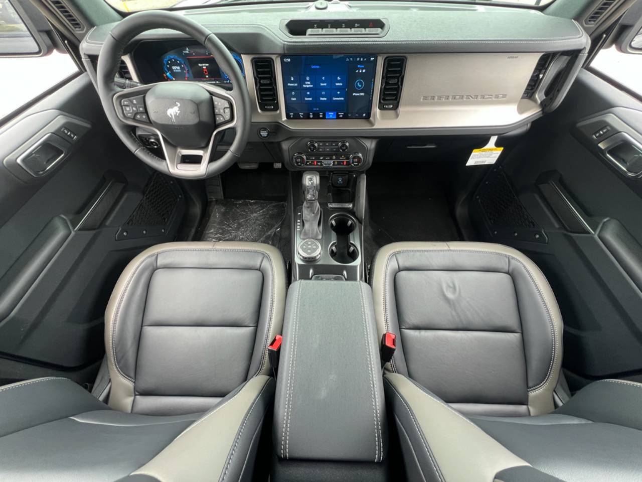 2025 Ford Bronco 4-Door Outer Banks - Photo 26