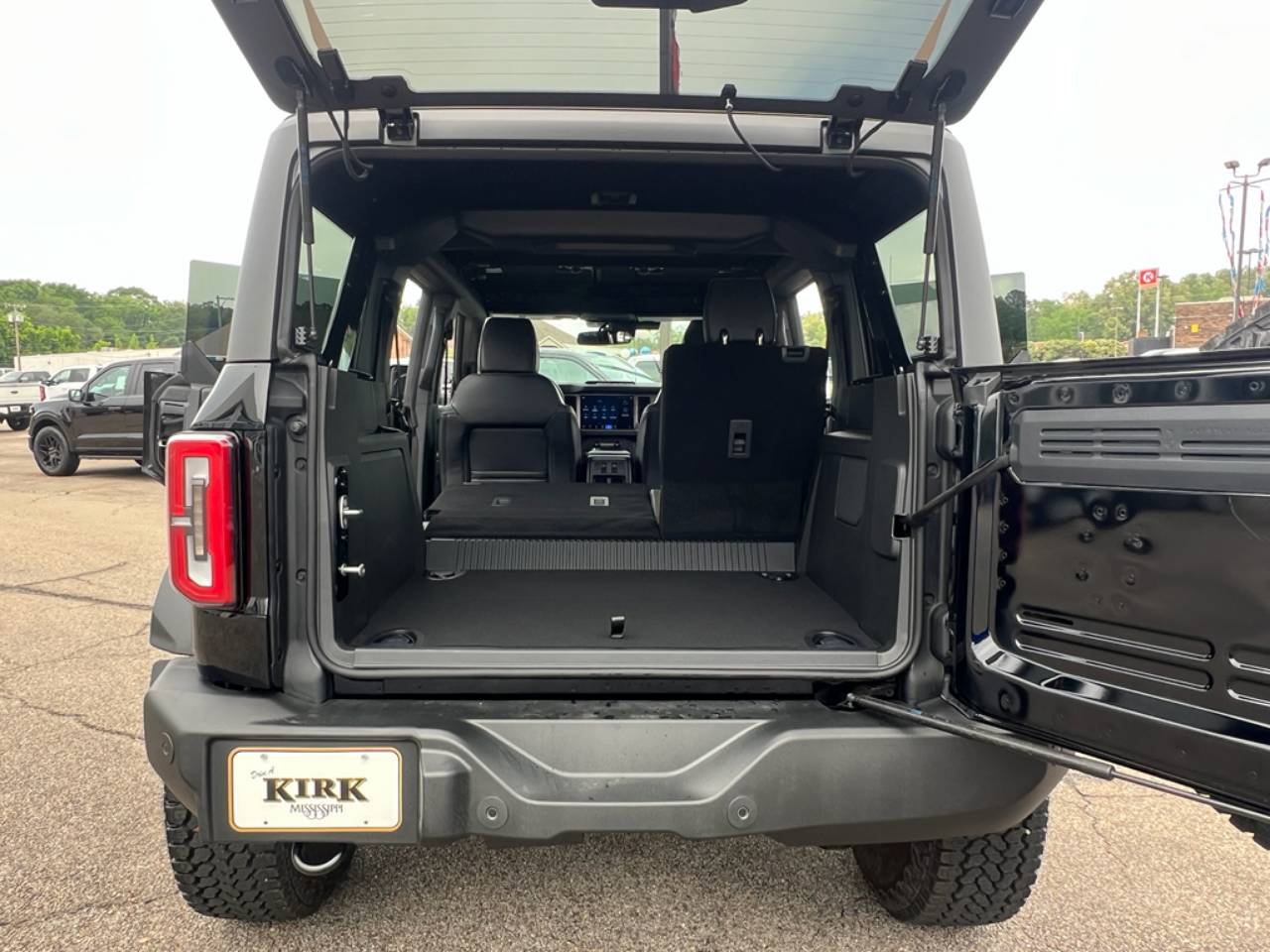 2025 Ford Bronco 4-Door Outer Banks - Photo 31
