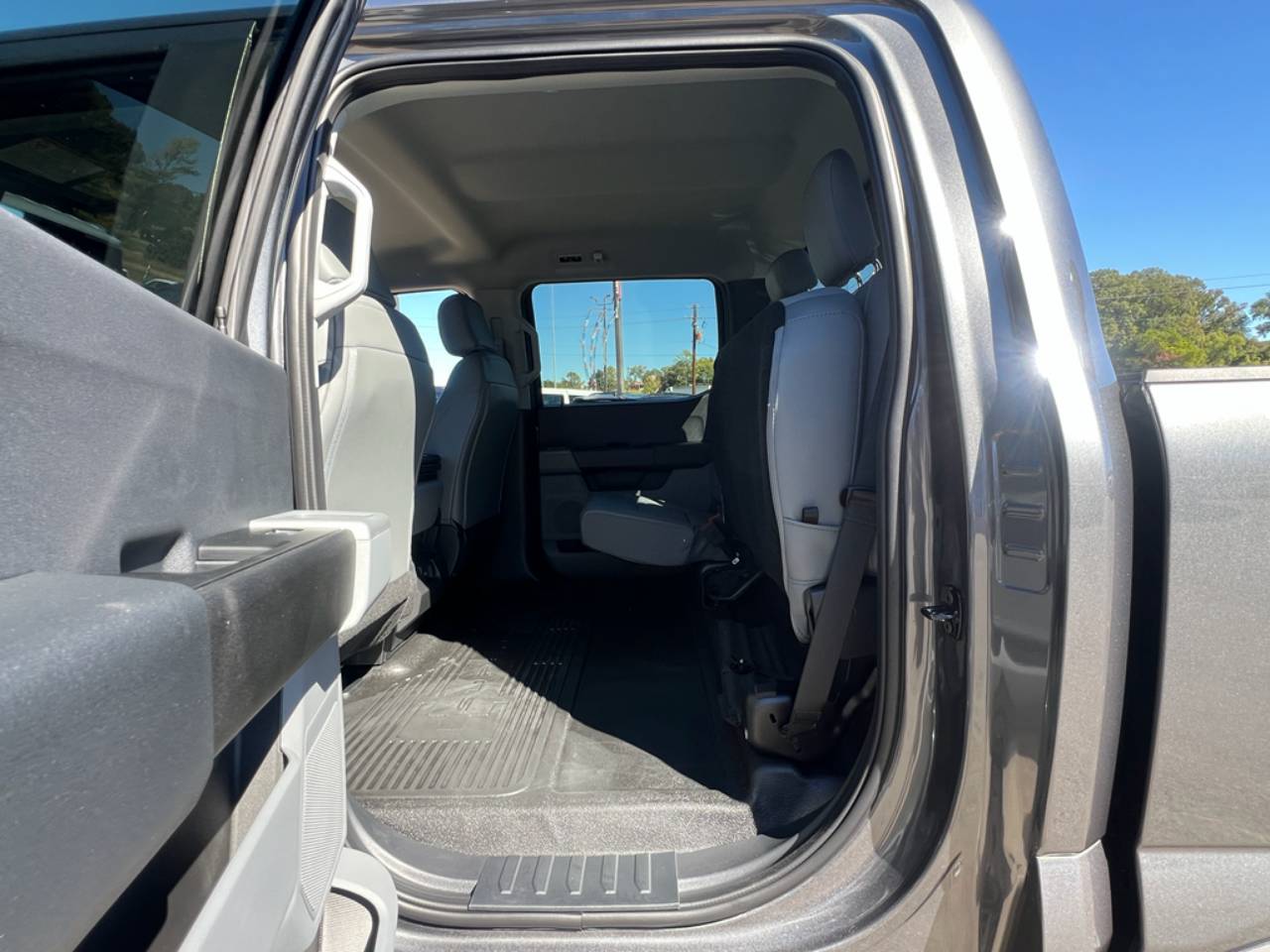 2026 Ford F-250 Super Duty XL - Photo 31