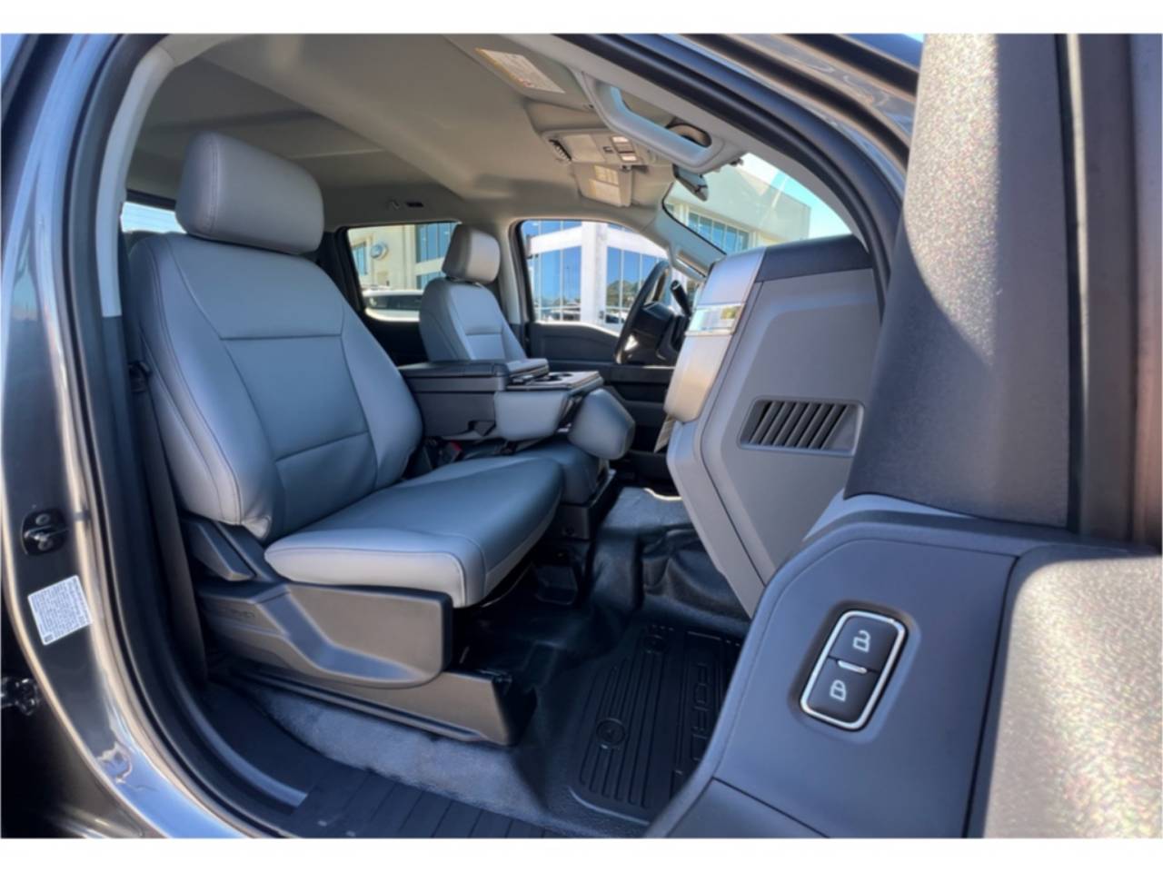 2026 Ford F-250 Super Duty XL - Photo 38