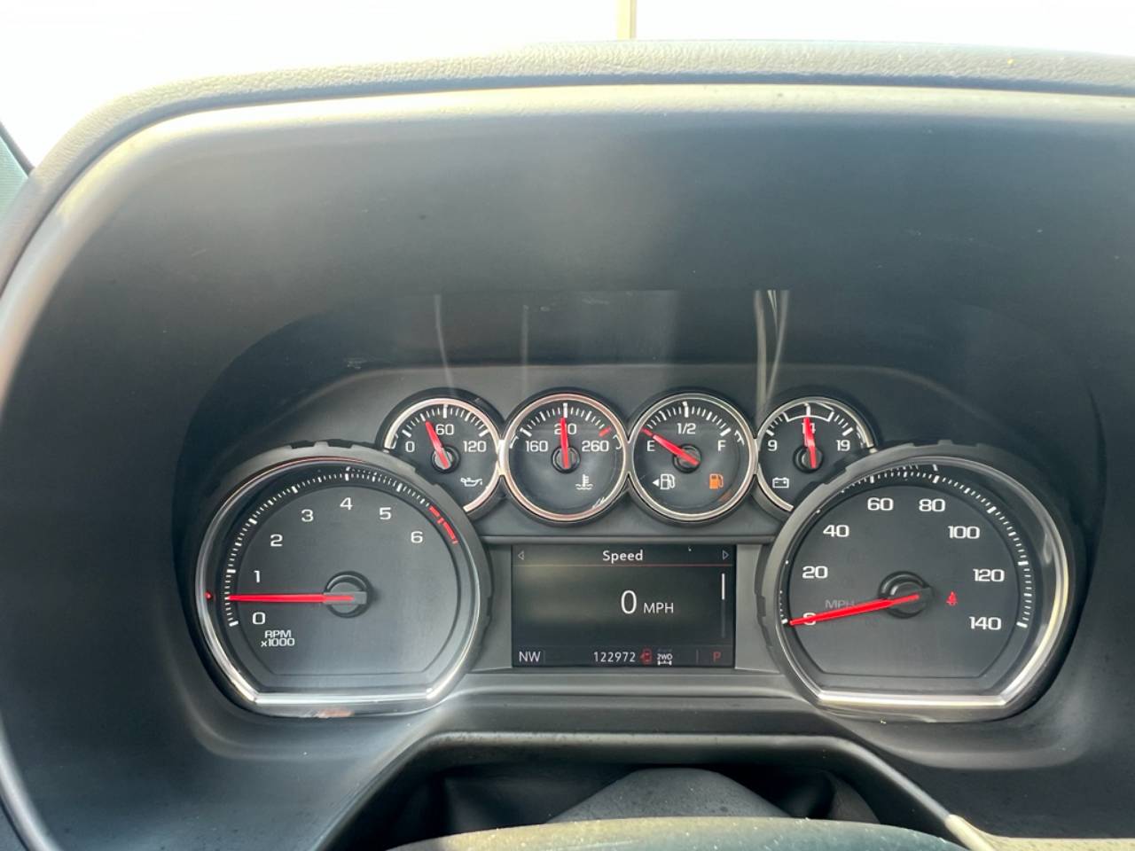 2021 Chevrolet Suburban Z71 - Photo 13
