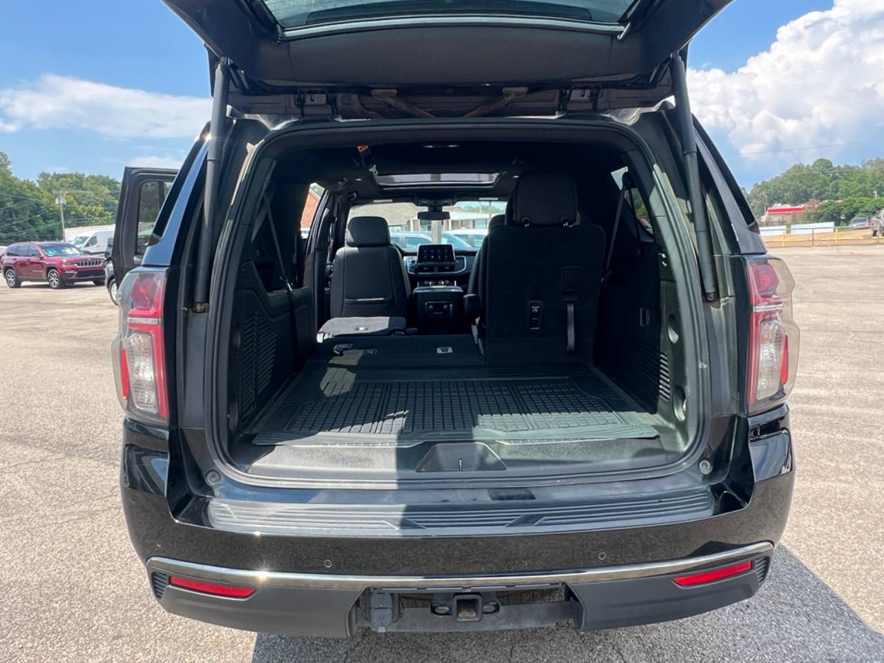2021 Chevrolet Suburban Z71 - Photo 30