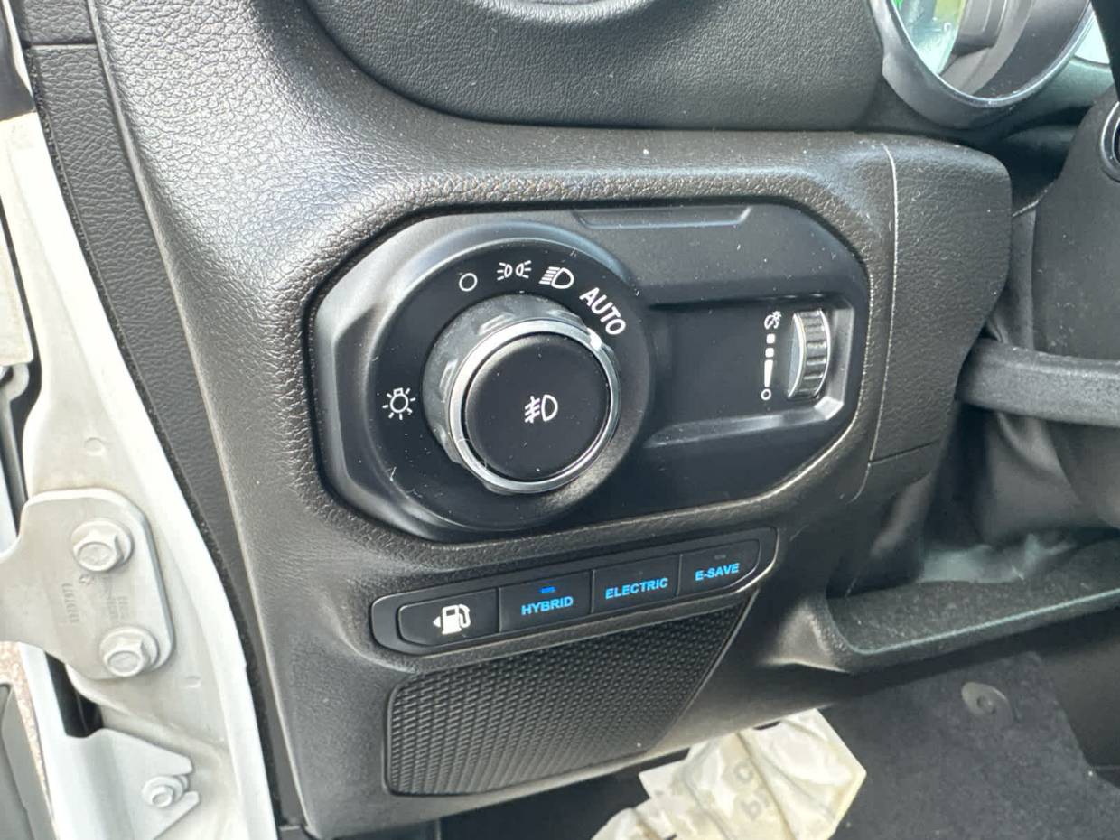 2023 Jeep Wrangler 4xe Sahara 4XE - Photo 15