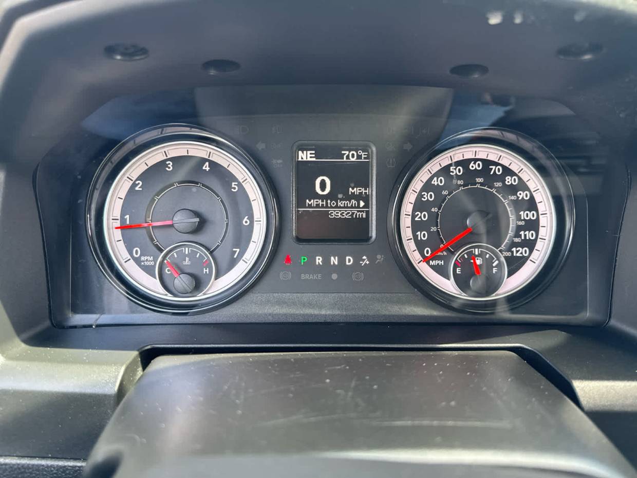 2024 RAM Ram 1500 Classic SLT - Photo 18