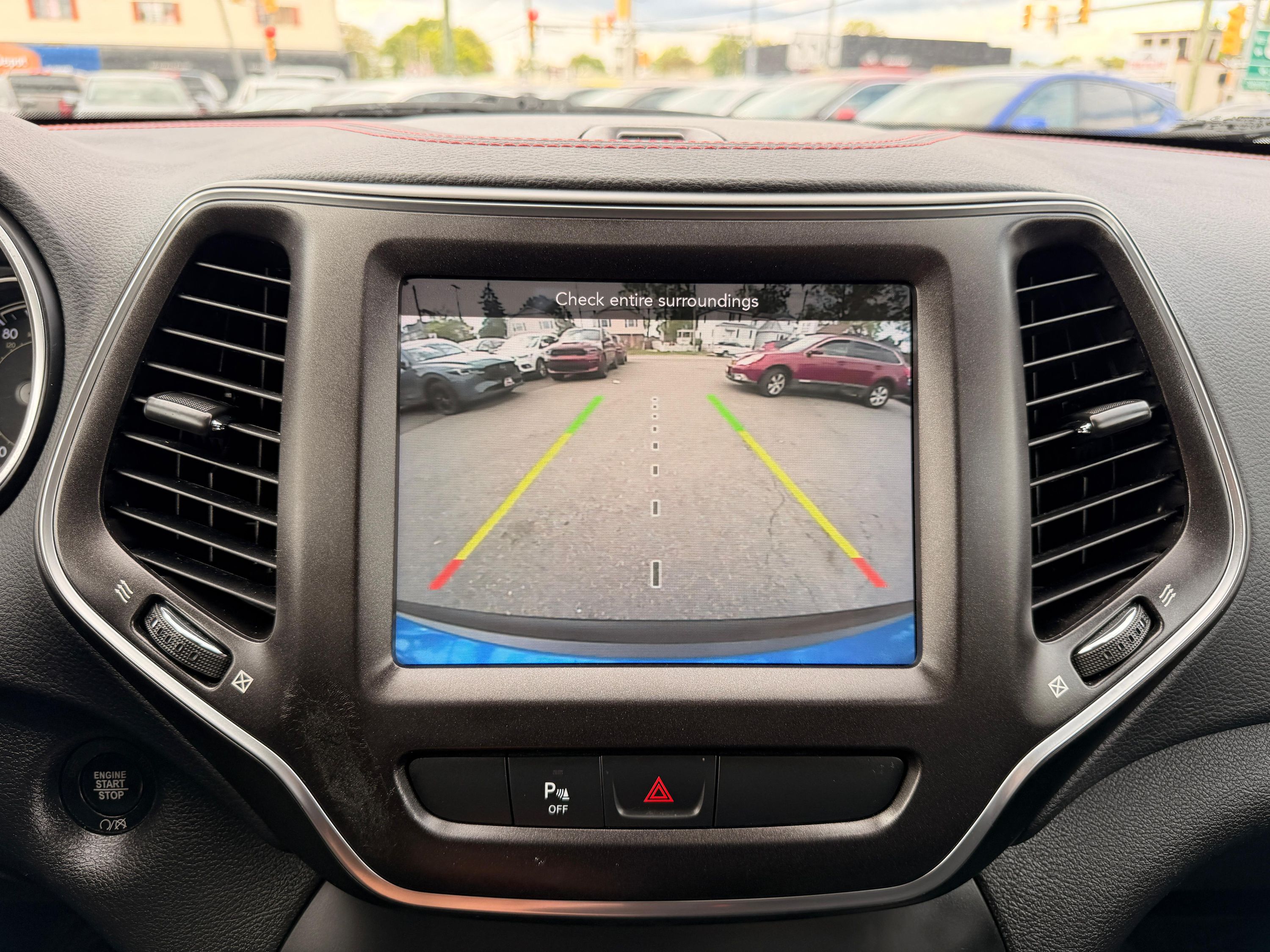 2020 Jeep Cherokee Trailhawk - Photo 32