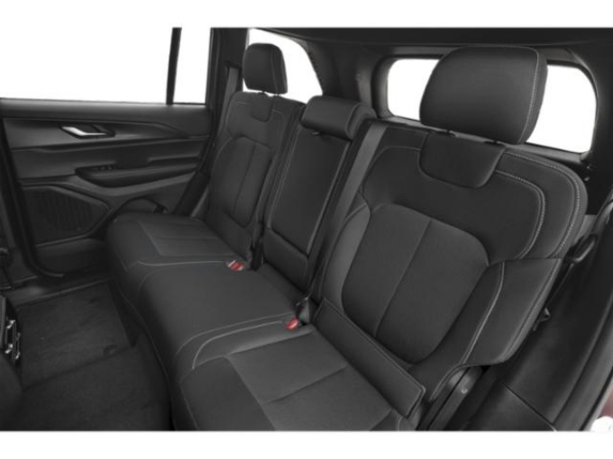 2025 Jeep Grand Cherokee Overland - Photo 12