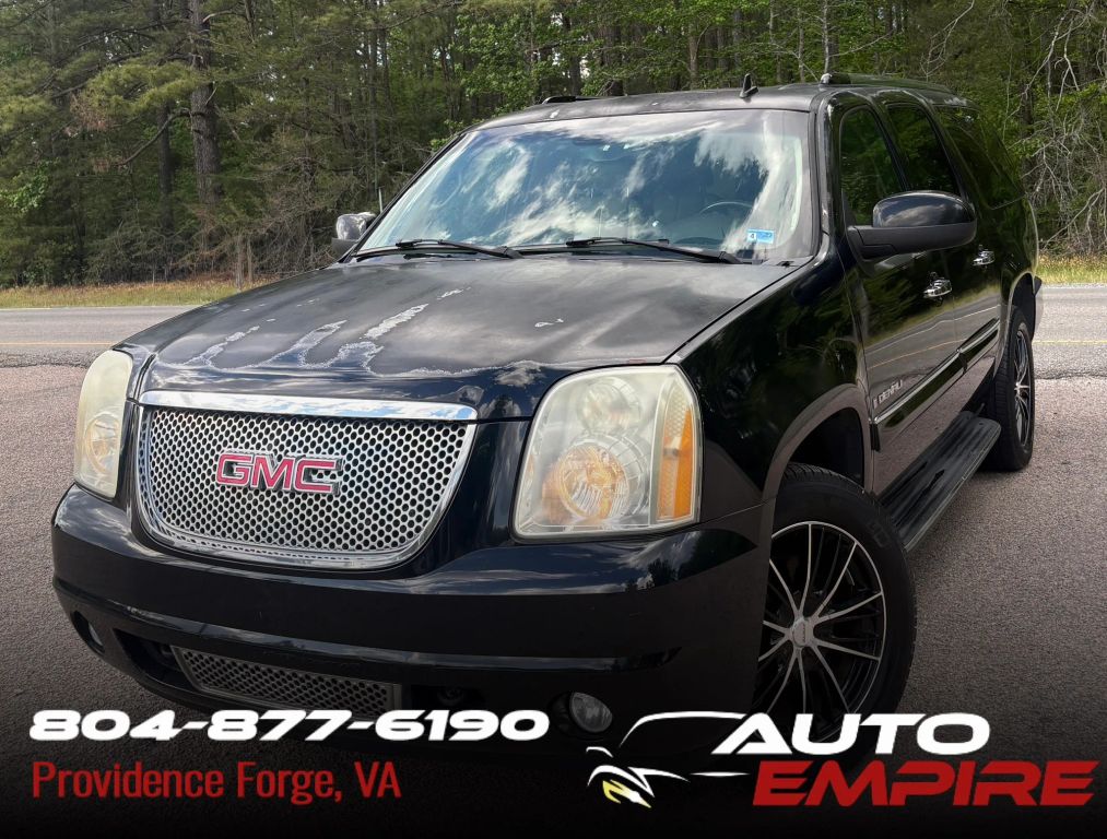 2007 GMC Yukon Denali's photo
