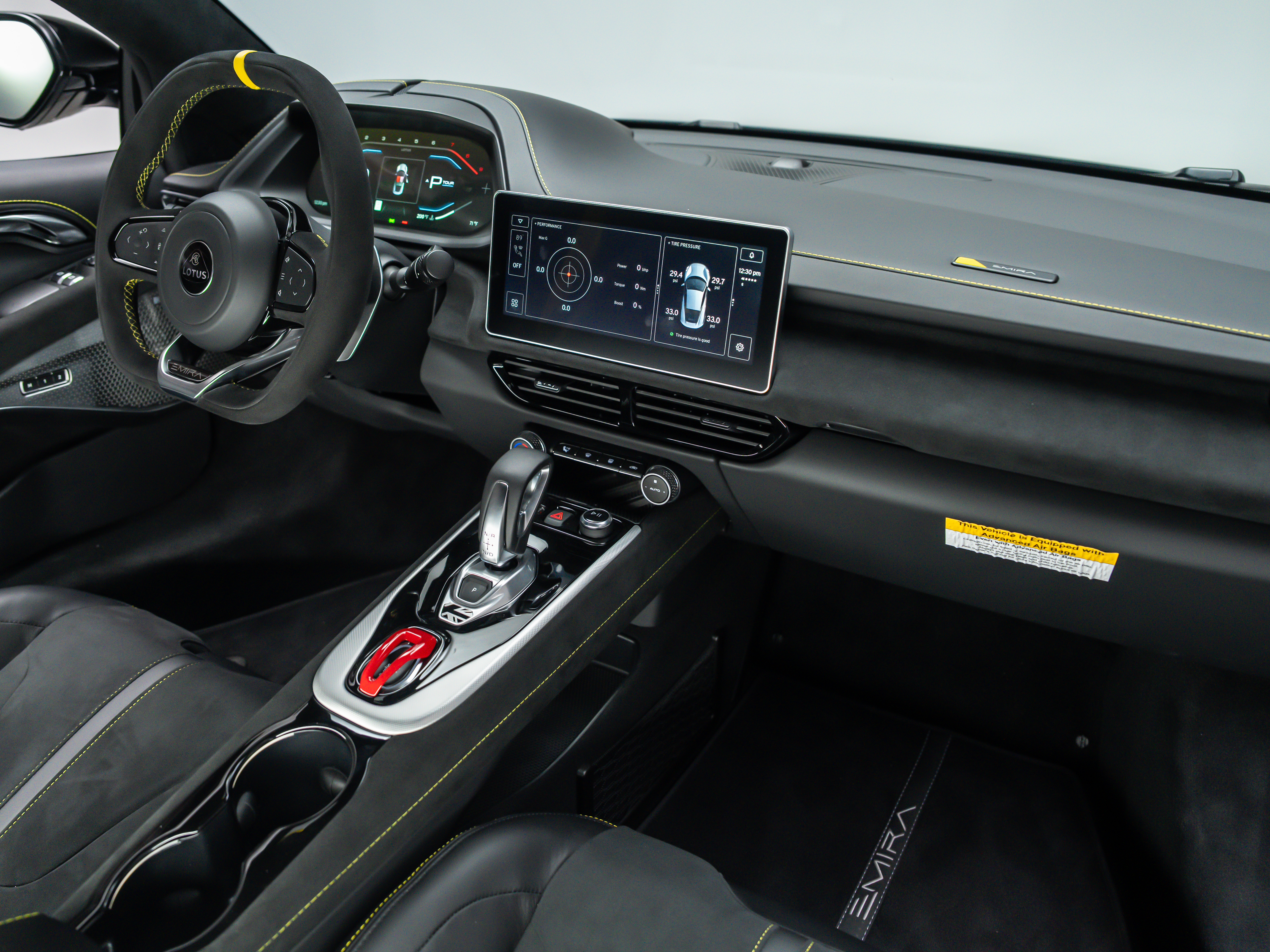 2026 Lotus Emira Turbo SE - Photo 27