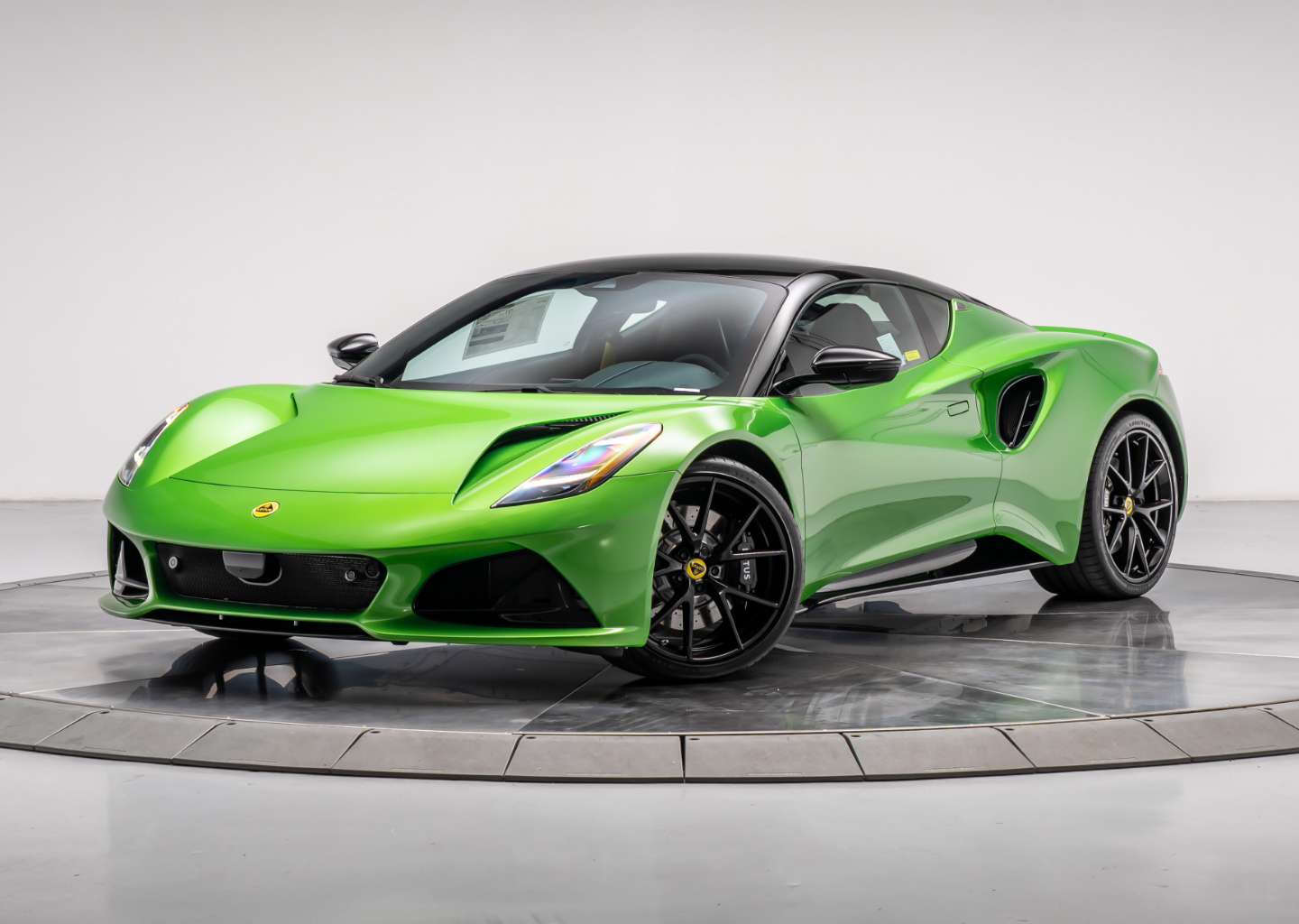 2026 Lotus Emira Turbo SE Racing Line