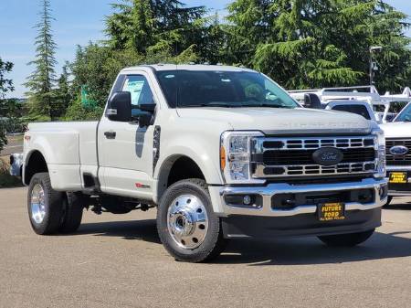 2026 Ford F-450SD XLT