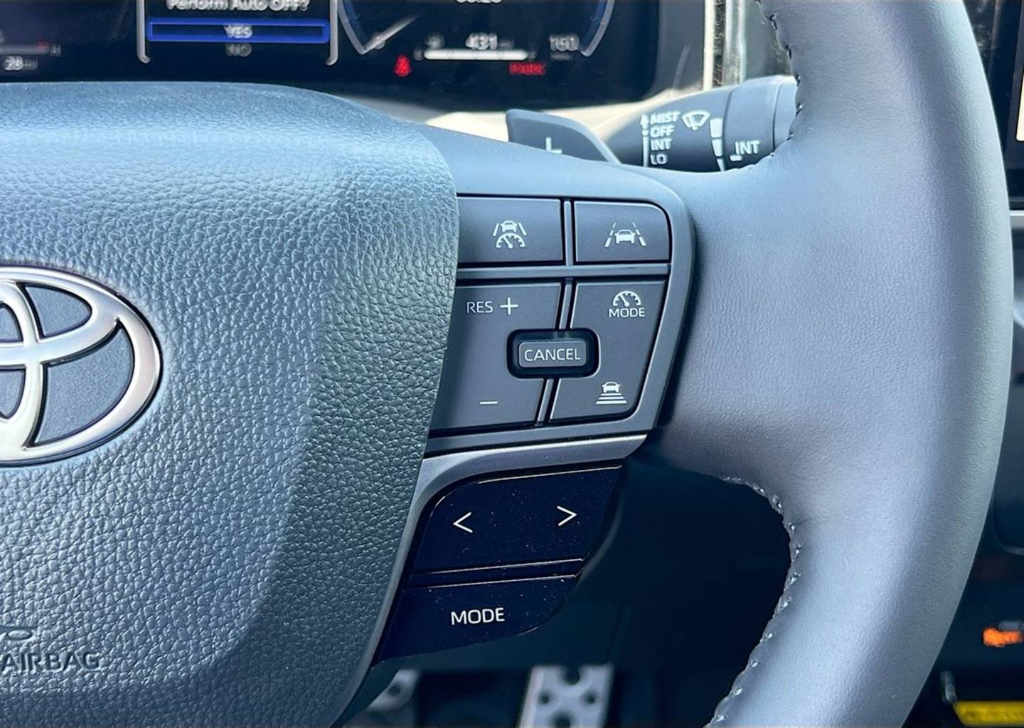 2026 Toyota Camry XSE - Photo 14