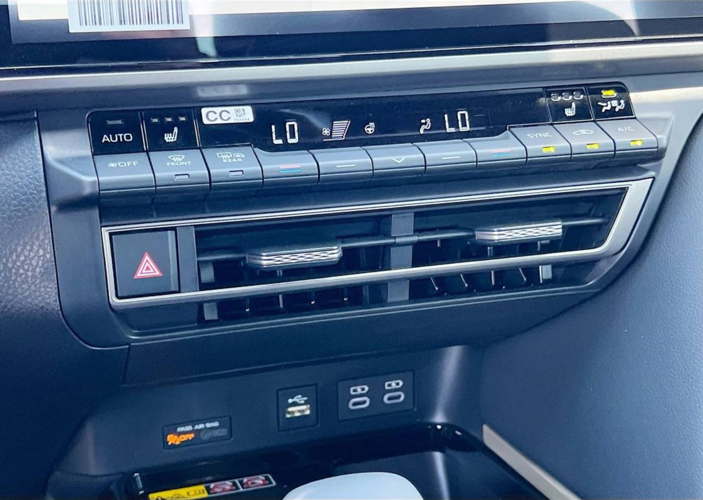 2026 Toyota Camry XSE - Photo 18