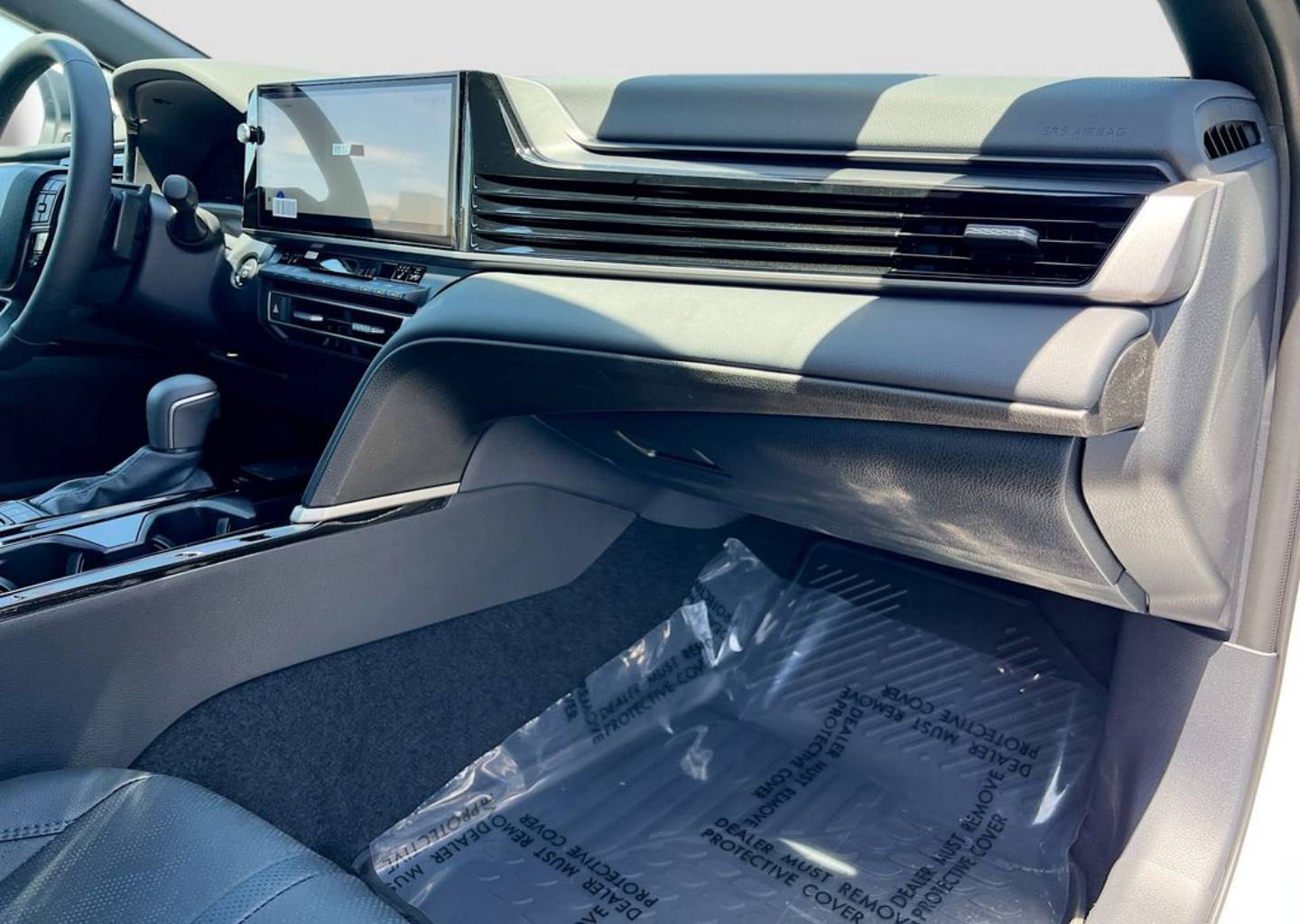 2026 Toyota Camry XSE - Photo 32
