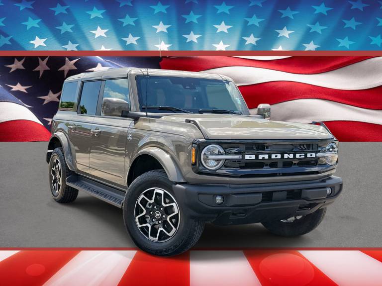 2025 Ford Bronco Outer Banks
