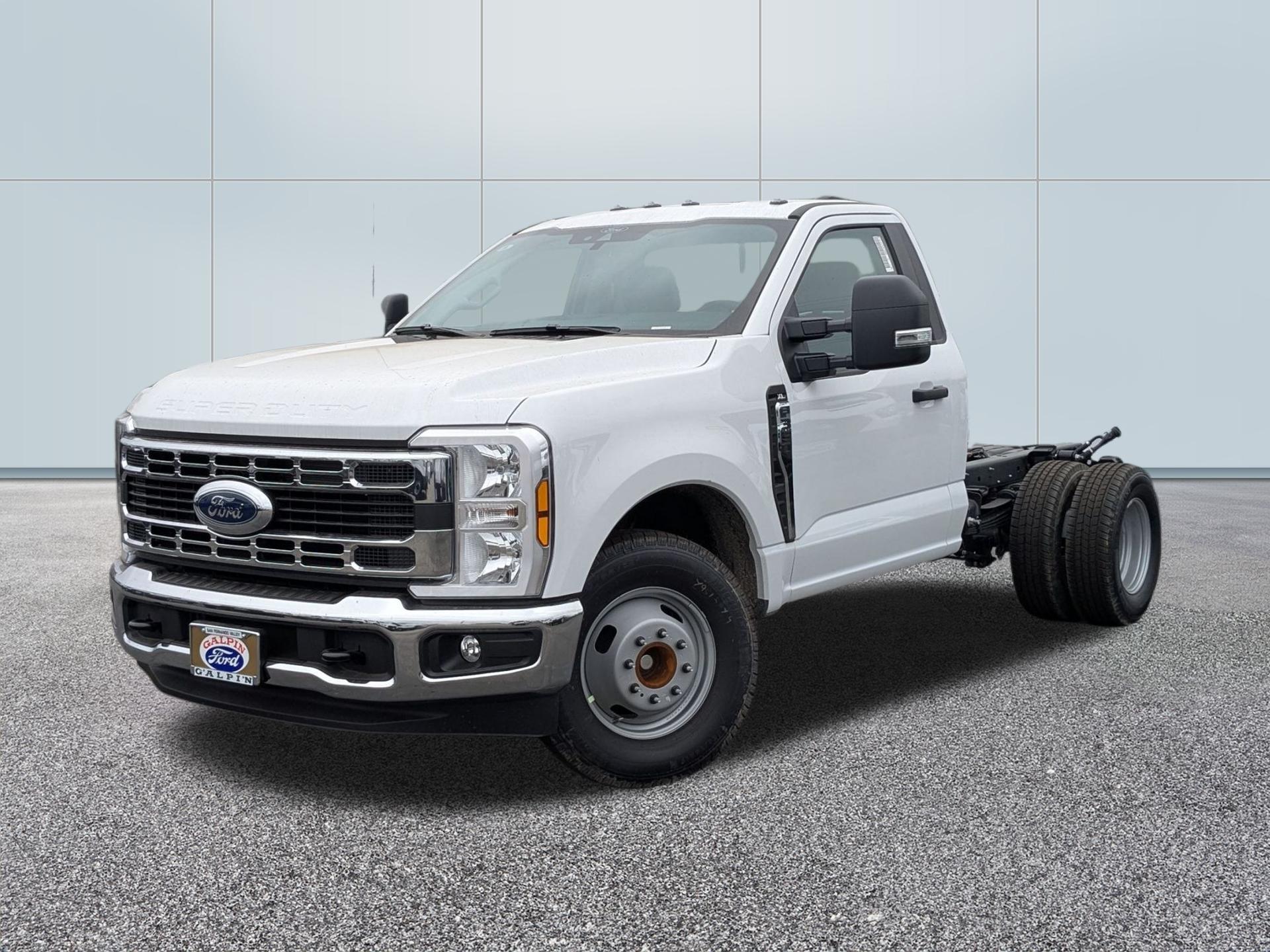 New 2026 Ford F-350 SD XL