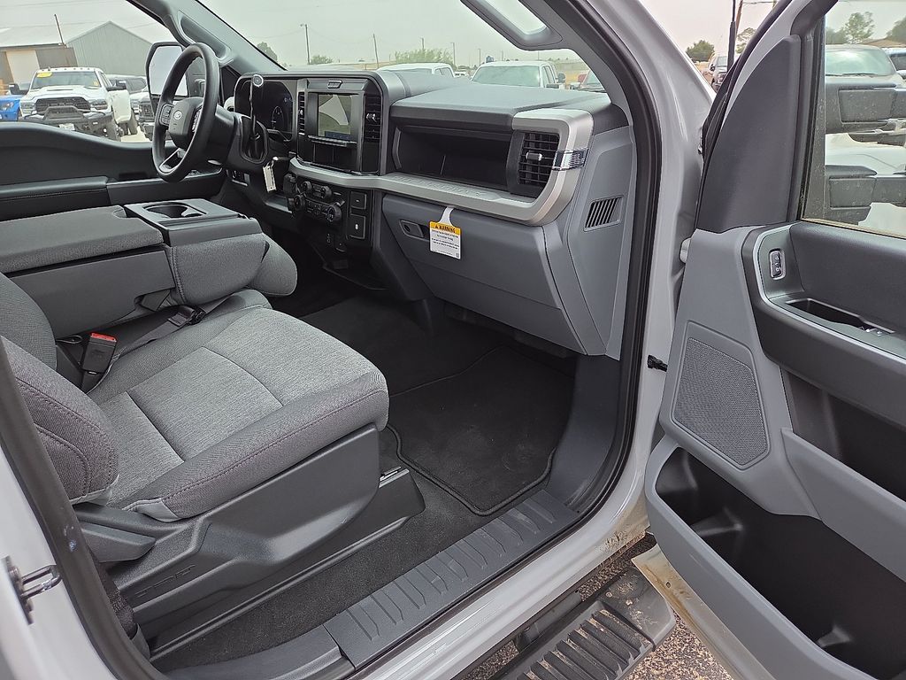 2026 Ford F-250 Super Duty XL - Photo 13