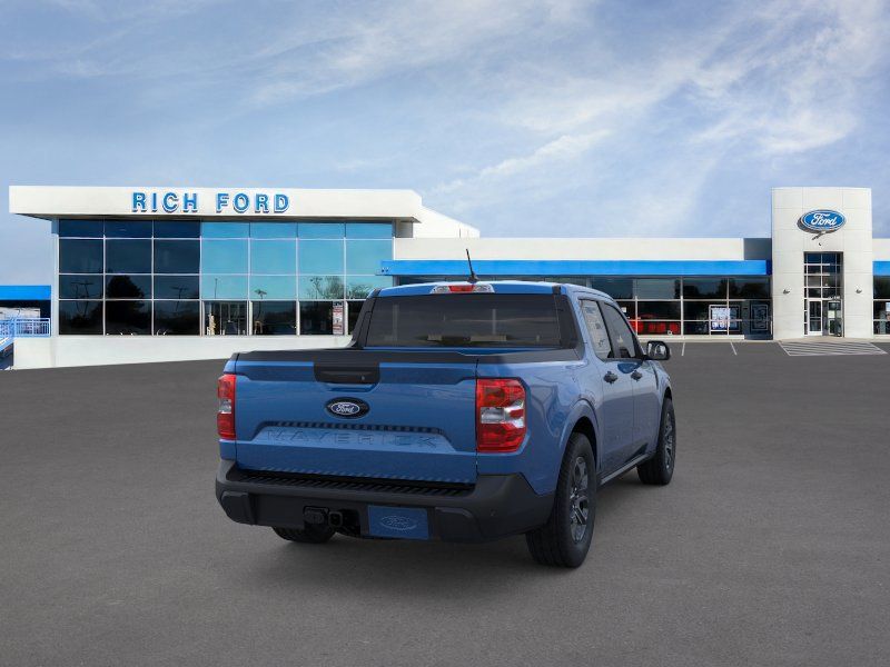 2025 Ford Maverick XLT - Photo 8