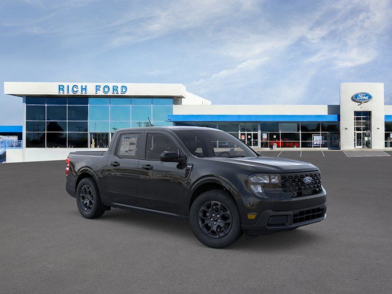 2025 Ford Maverick XLT - Photo 7