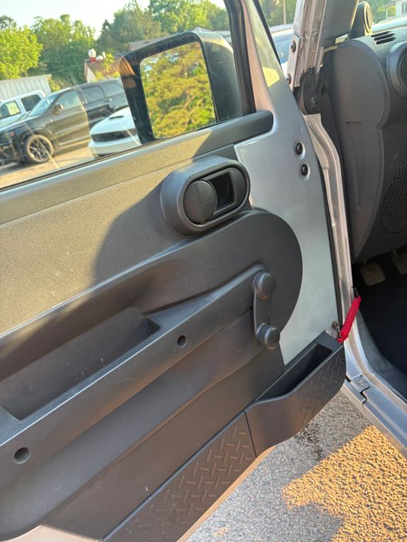 2008 Jeep Wrangler X - Photo 32