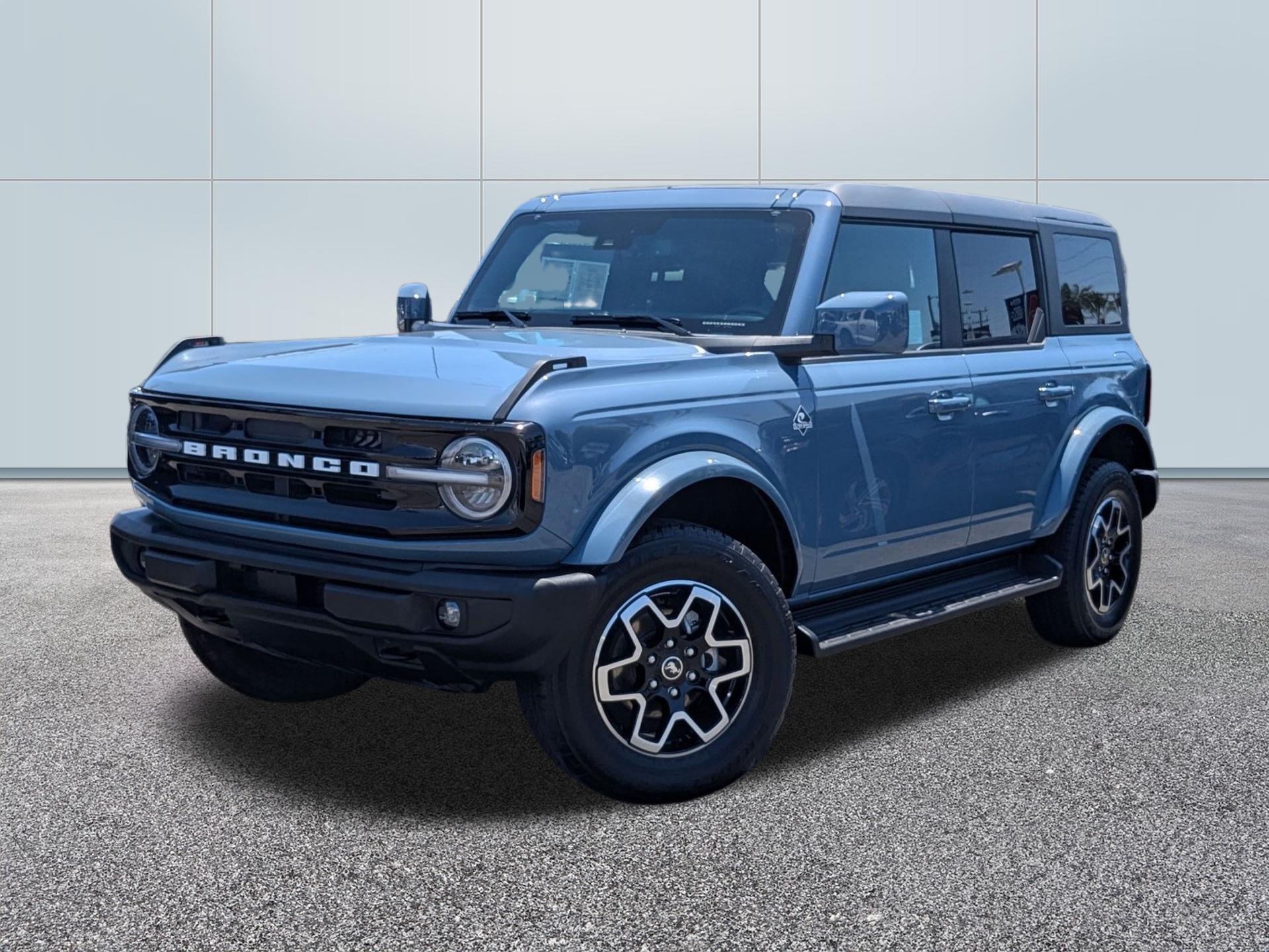 2025 Ford Bronco Outer Banks 4x4's photo