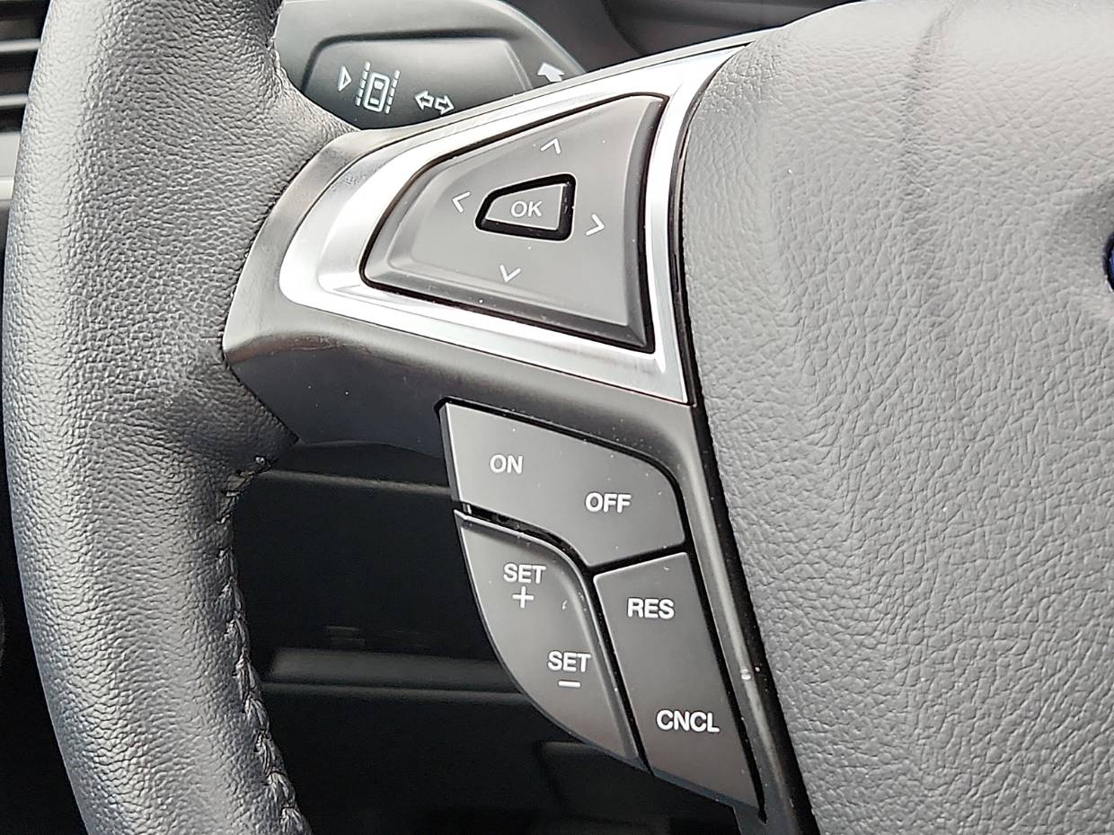 2024 Ford Edge SEL - Photo 20