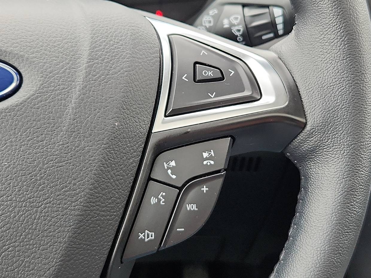 2024 Ford Edge SEL - Photo 21