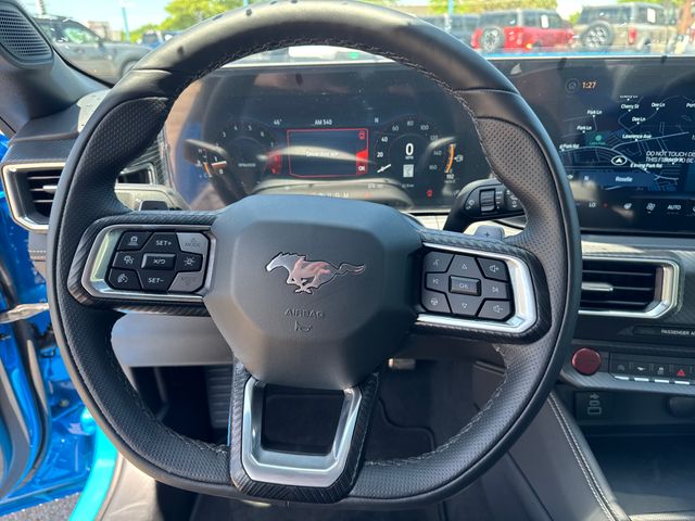 2025 Ford Mustang GT Premium - Photo 14