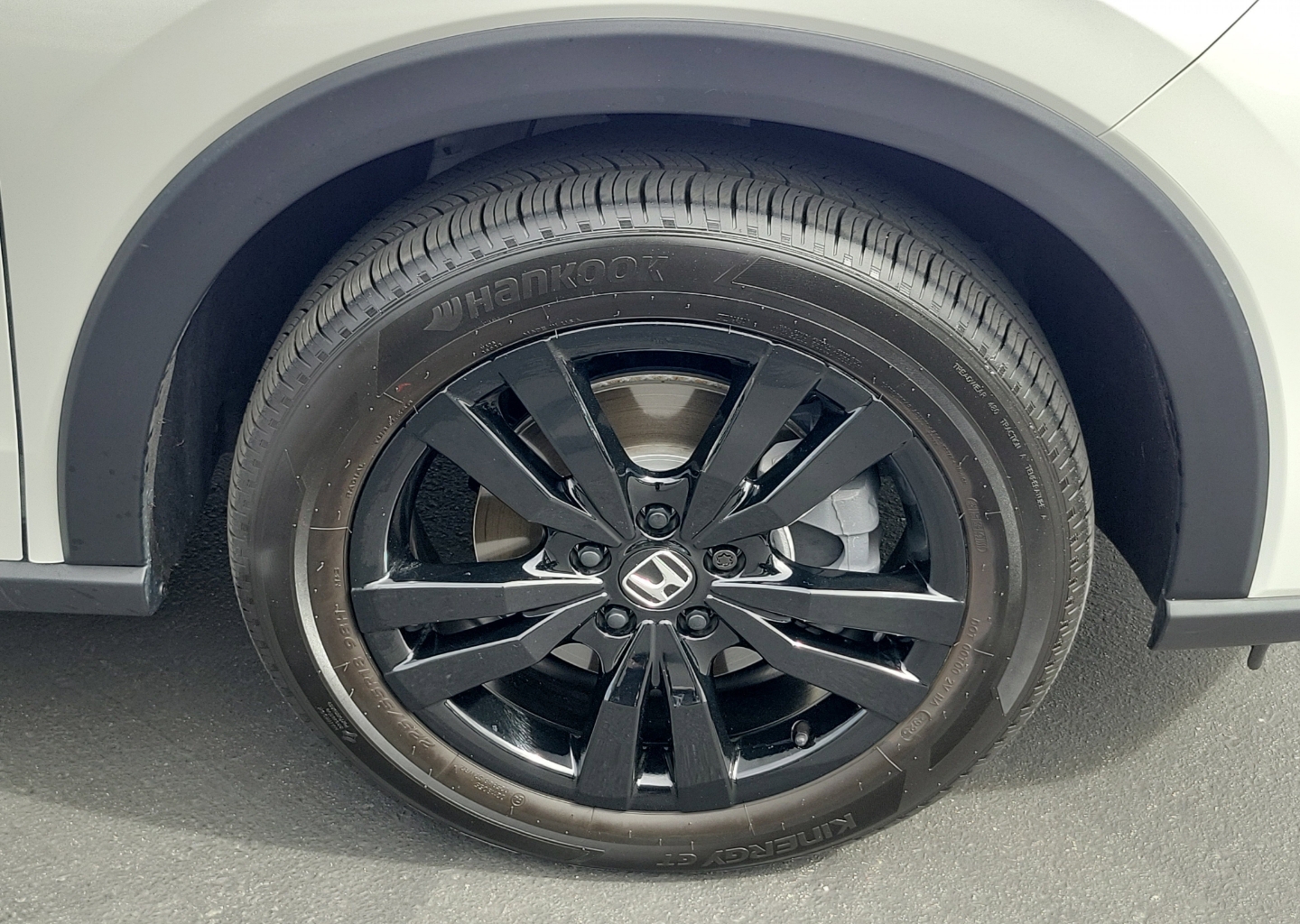 2026 Honda HR-V Sport - Photo 6