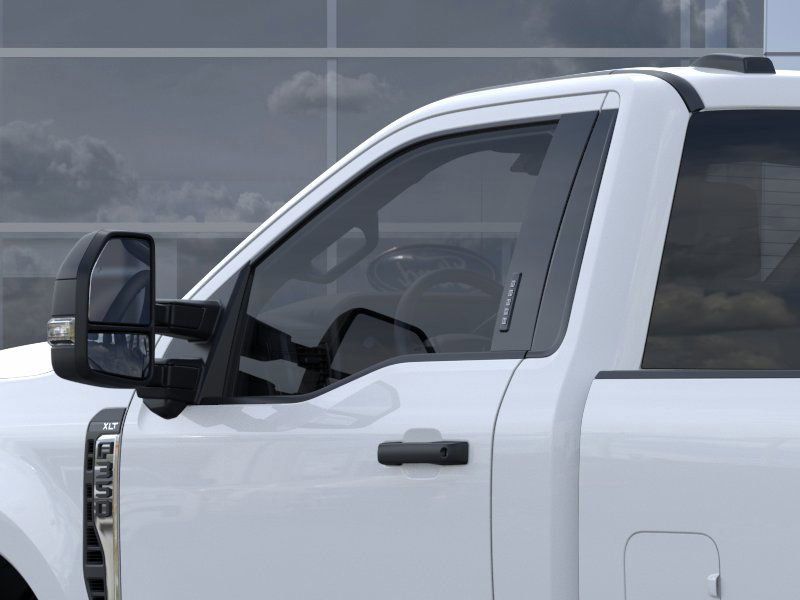2025 Ford F-350 Super Duty XLT - Photo 20